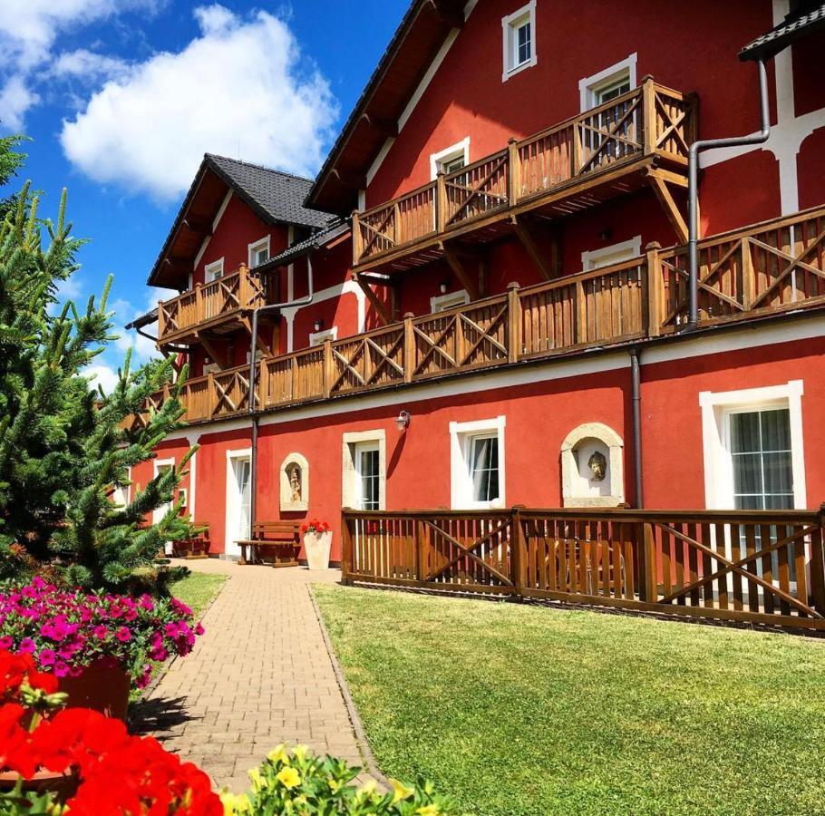 Hotel Barborka Přední Výtoň Zewnętrze zdjęcie